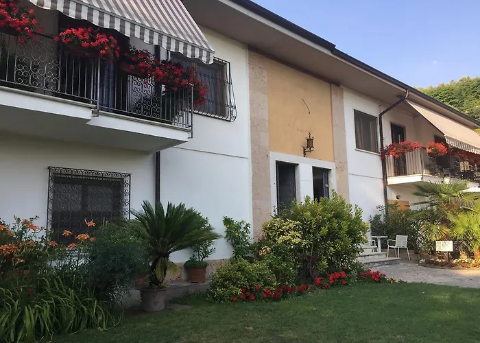 Albergo centrale: Residenza Fontana del Ferro